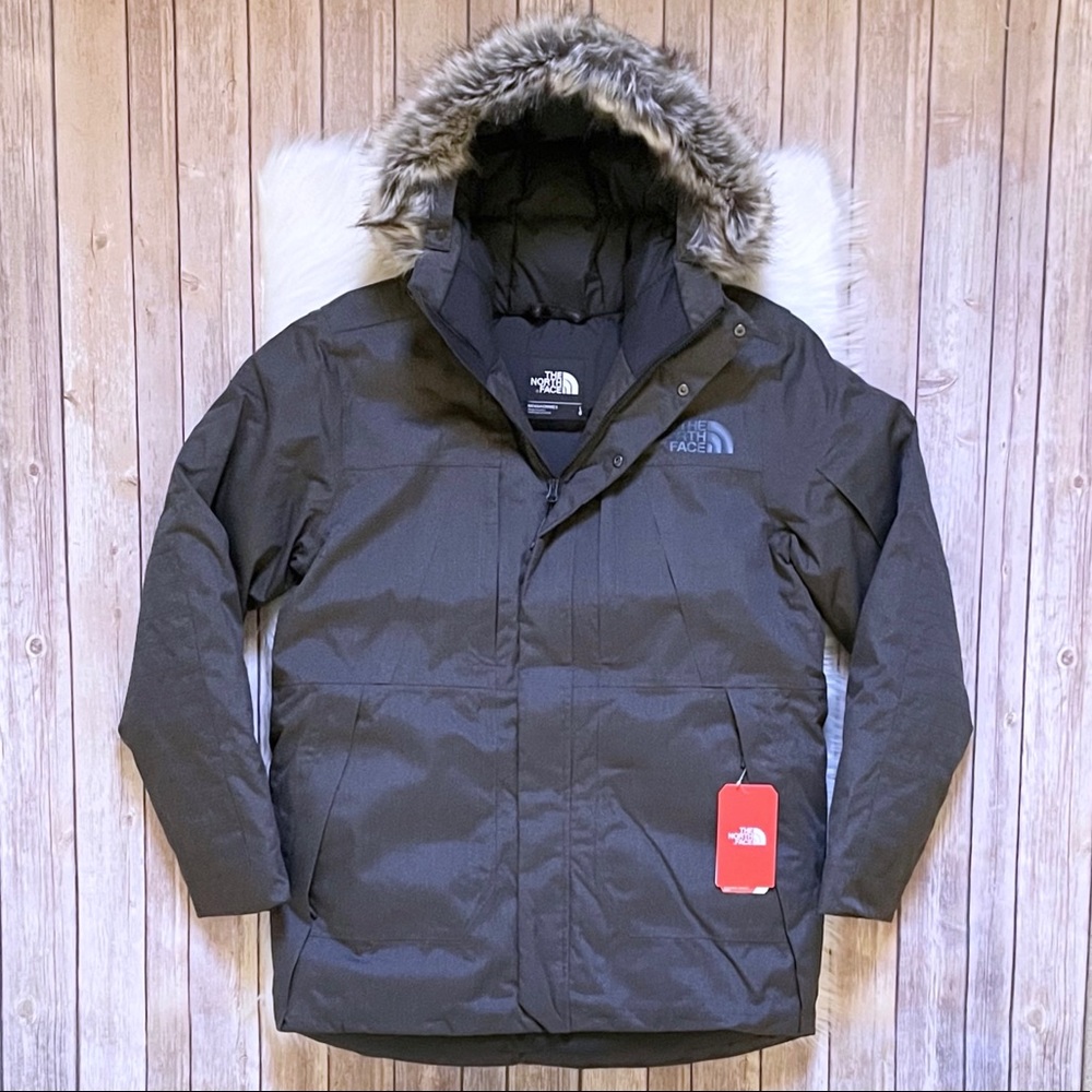 The North Face Men’s Outer Boroughs Waterproof Parka